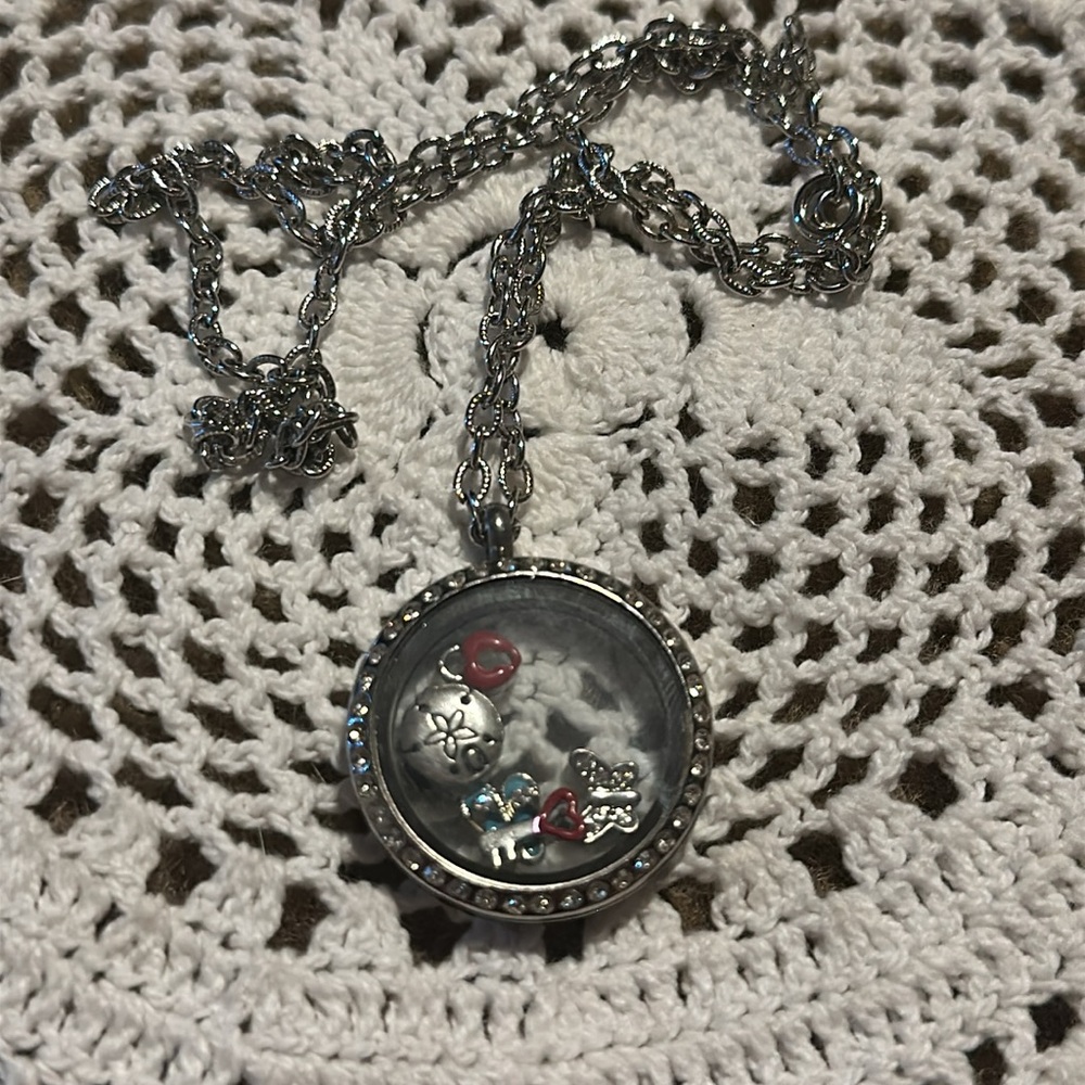 Origami Owl Living Locket Necklace